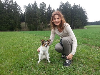 Samy & Sabrina im Wald.jpg